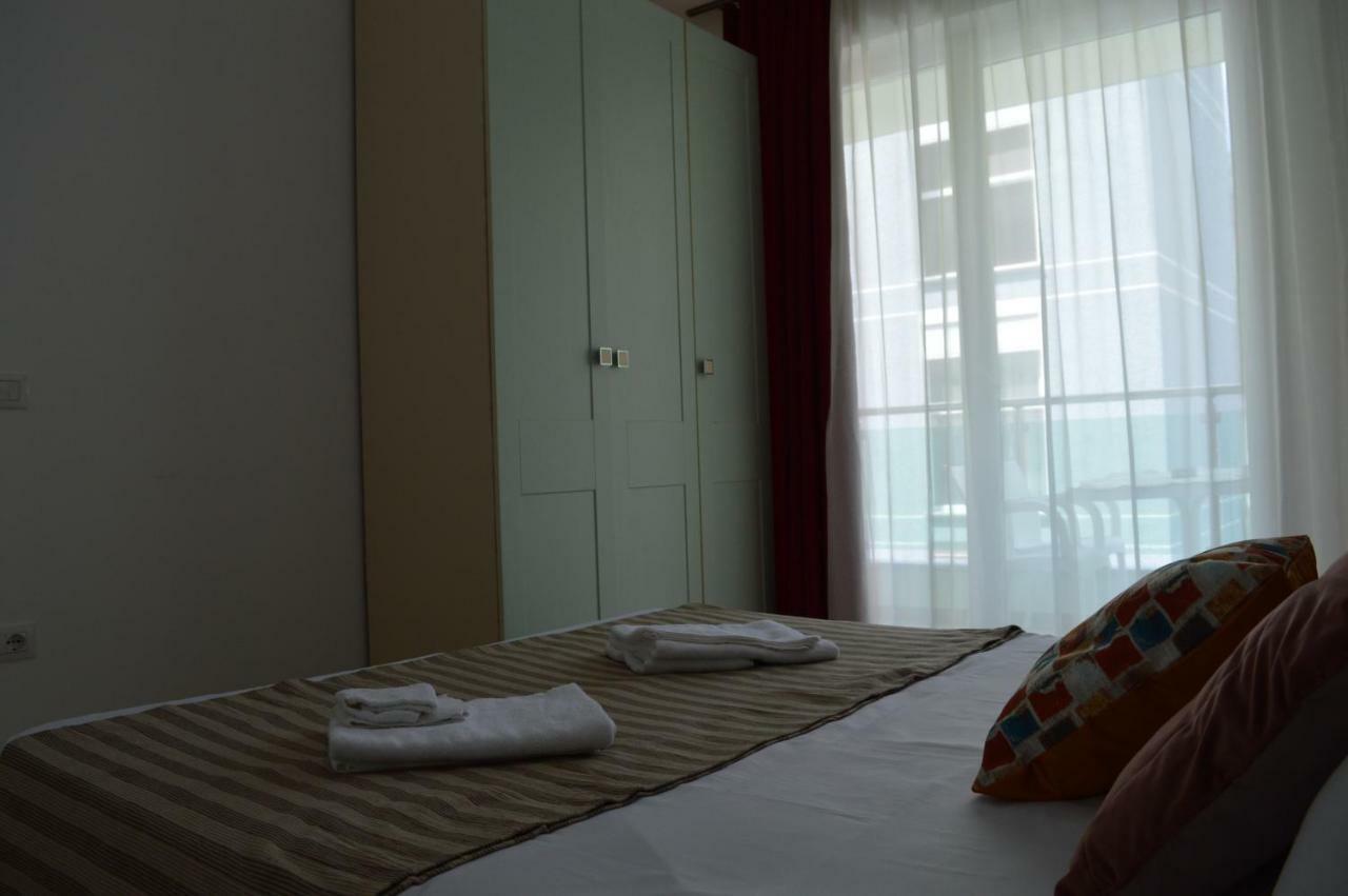 Apartment Bllaca Shëngjin Buitenkant foto